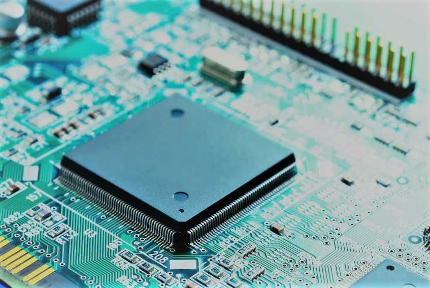 Integrated Circuits serve as the foundation for the development of all microelectronic devices currently in use.
